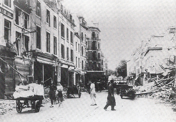 Voici l’état de la rue de Fer, tout près de ma boutique. (Photo L. Gabriel)